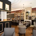 La Cave De L'avenue De Champagne 4*