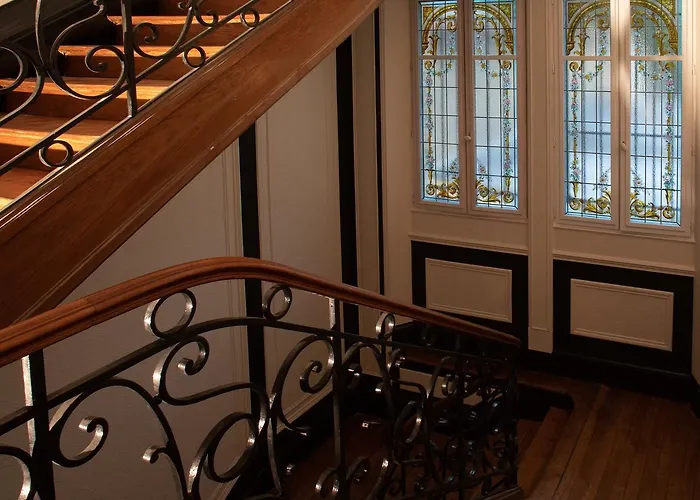 La Cave De L'avenue De Champagne