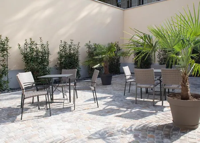 Bed and breakfast La Cave De L'avenue De Champagne